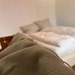 Wunderschoene In Perfekter Lage 아파트 힐폴트슈타인