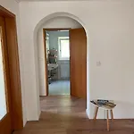 Wunderschoene In Perfekter Lage
