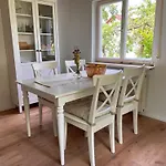 Wunderschoene In Perfekter Lage * 힐폴트슈타인